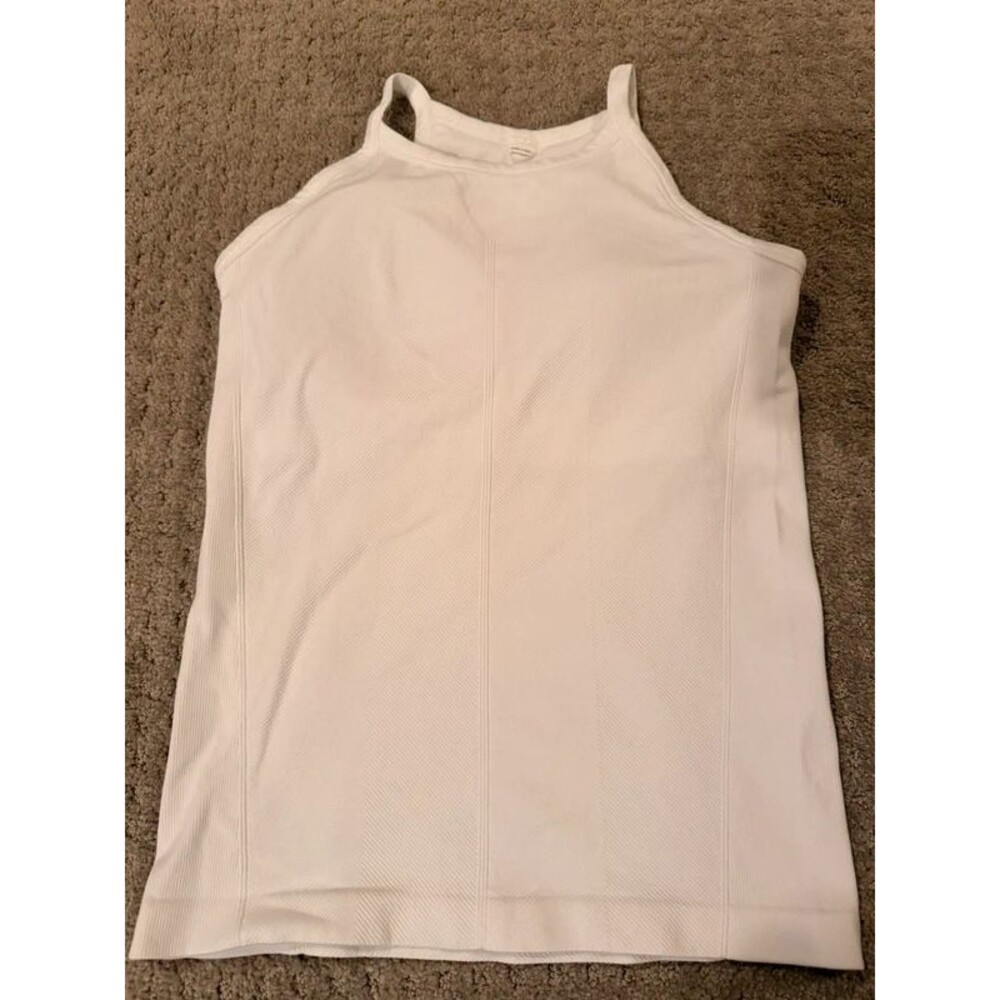 Abound Ribbed Top White Seamless Workout Tank Top with Built-in Bra Size Medium